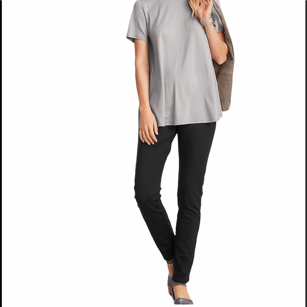 Eileen Fisher straight black trousers 8 petite. Loose fit very comfortable